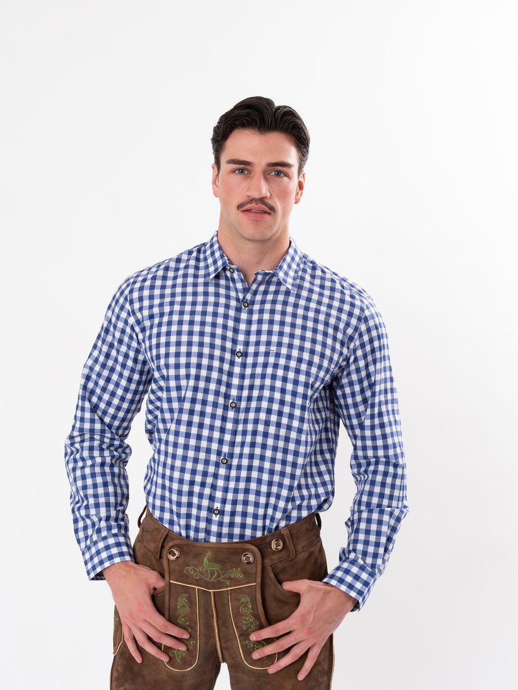 Trachtenhemd großkariert - Blau - angezogen