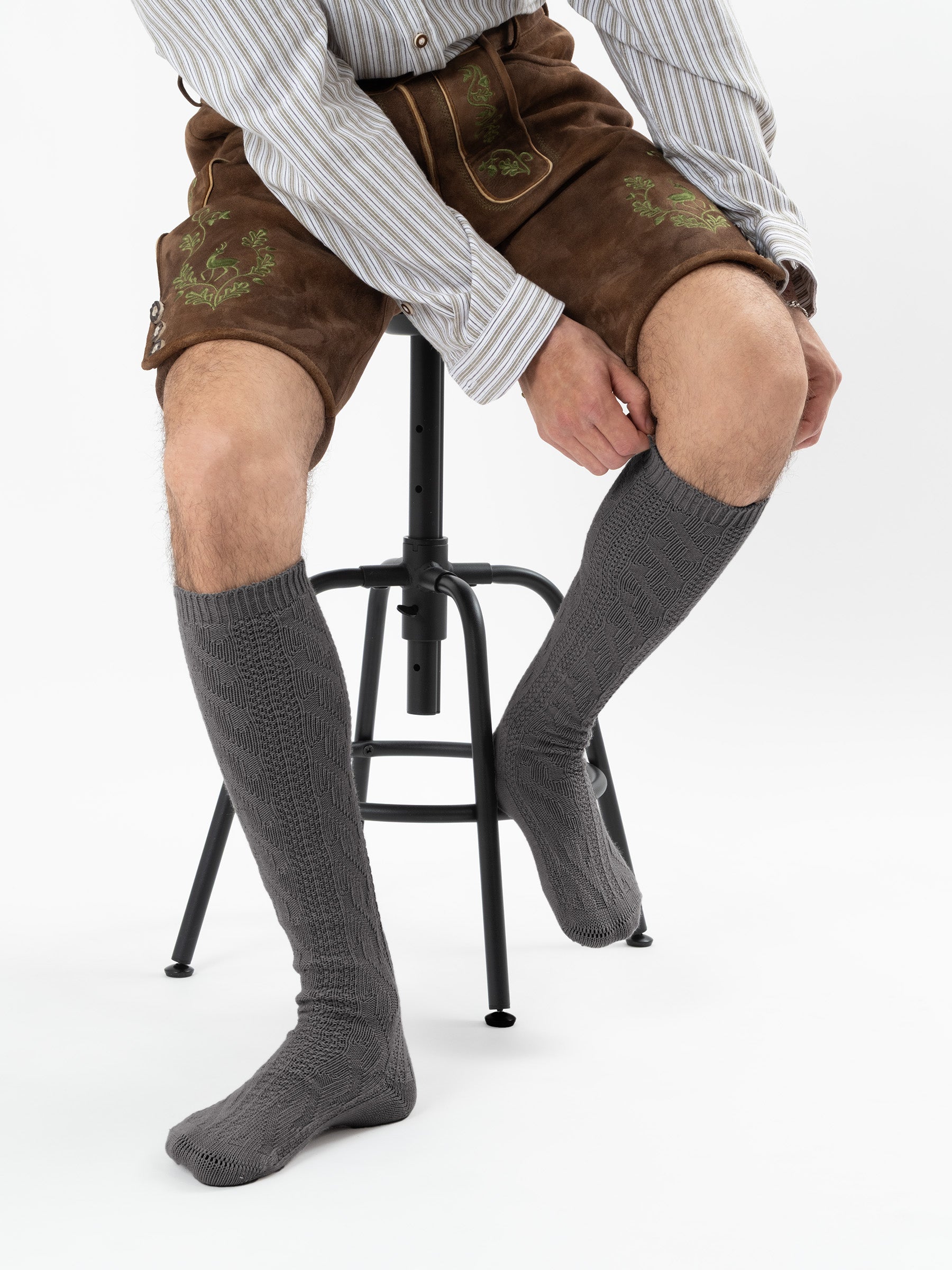 Trachtensocken lang - Dunkelgrau - Outfit
