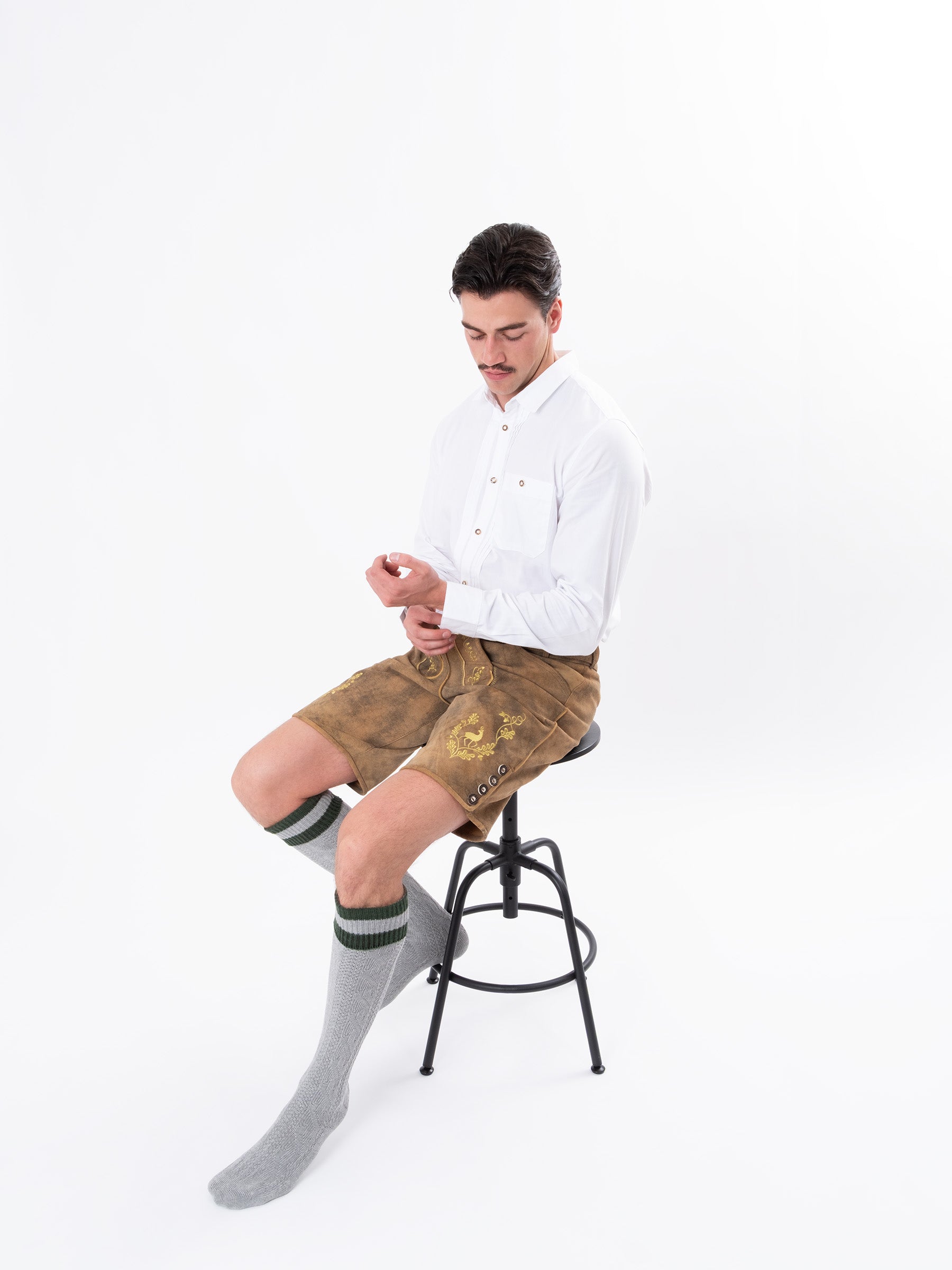 Trachtensocken mit Umschlag und Streifen - Hellgrau-Grün - Outfit