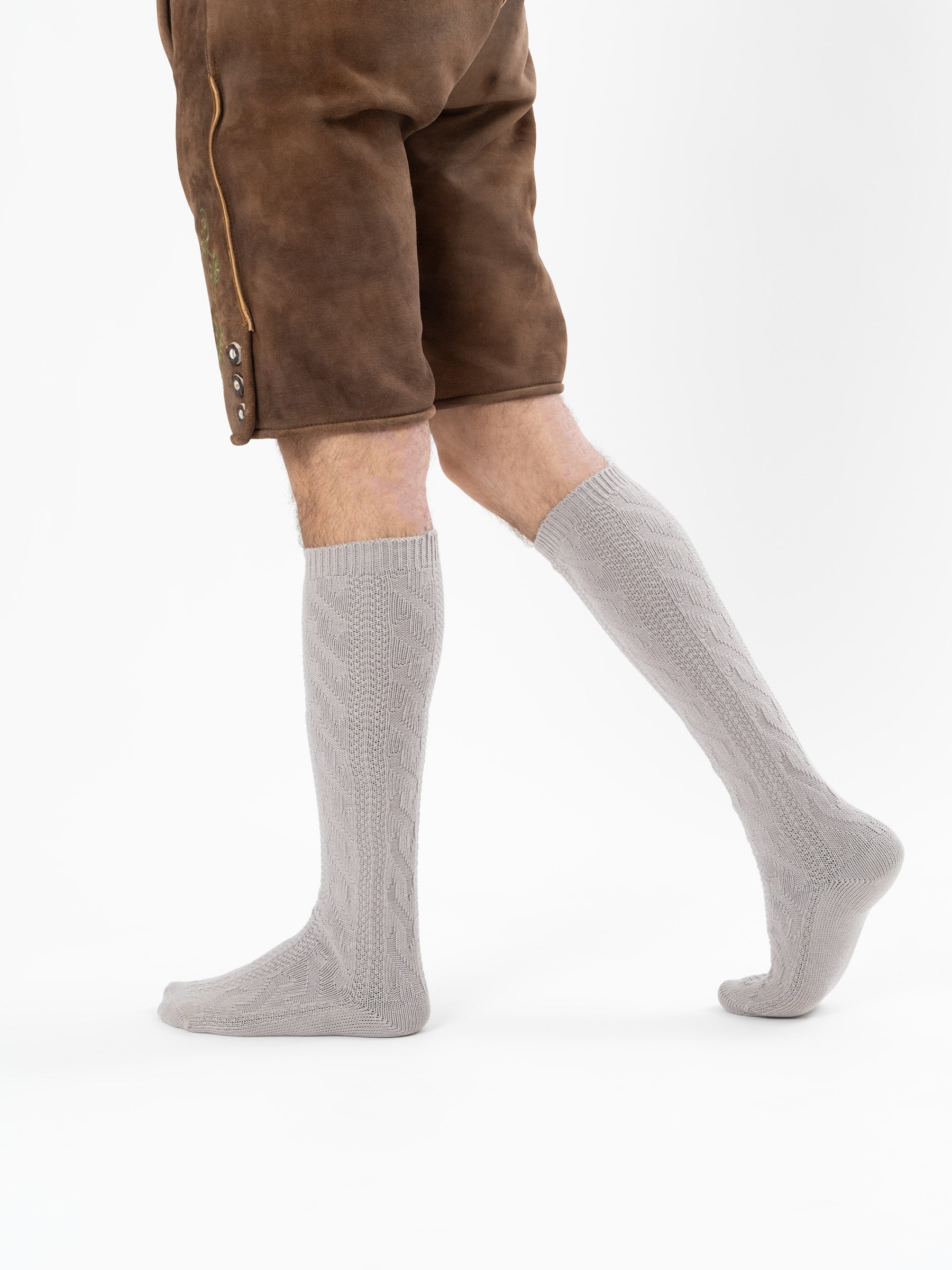 Trachtensocken lang - Hellgrau - angezogen
