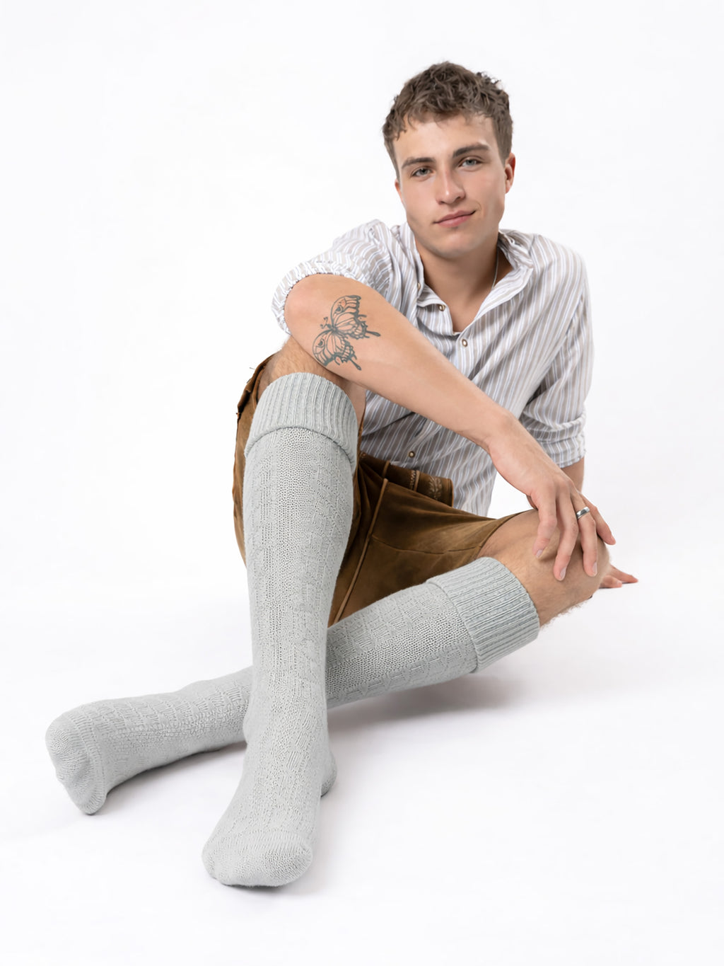 Trachtensocken mit Umschlag - Hellgrau - Outfitbild