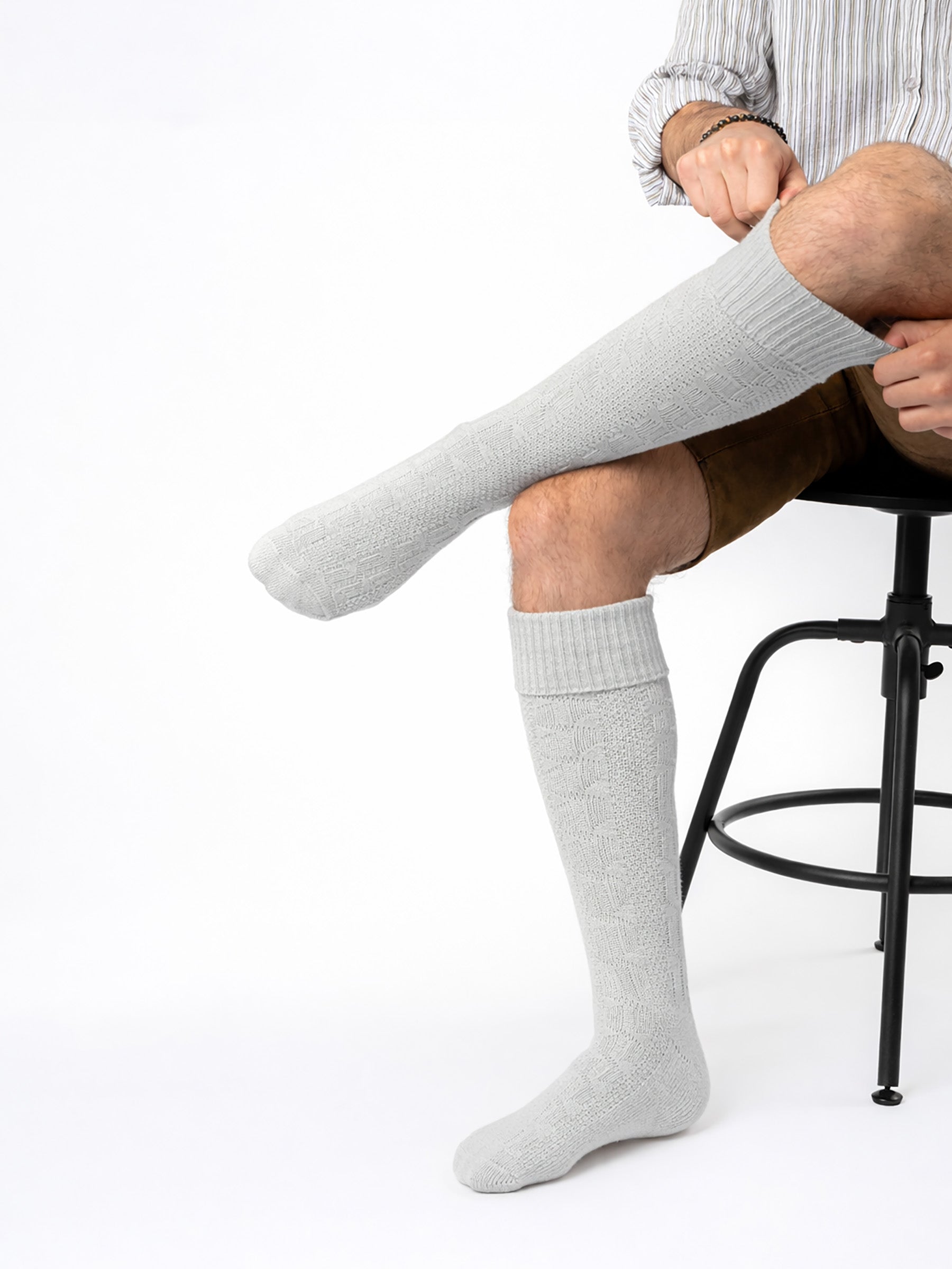 Trachtensocken mit Umschlag - Hellgrau - Nahaufnahme