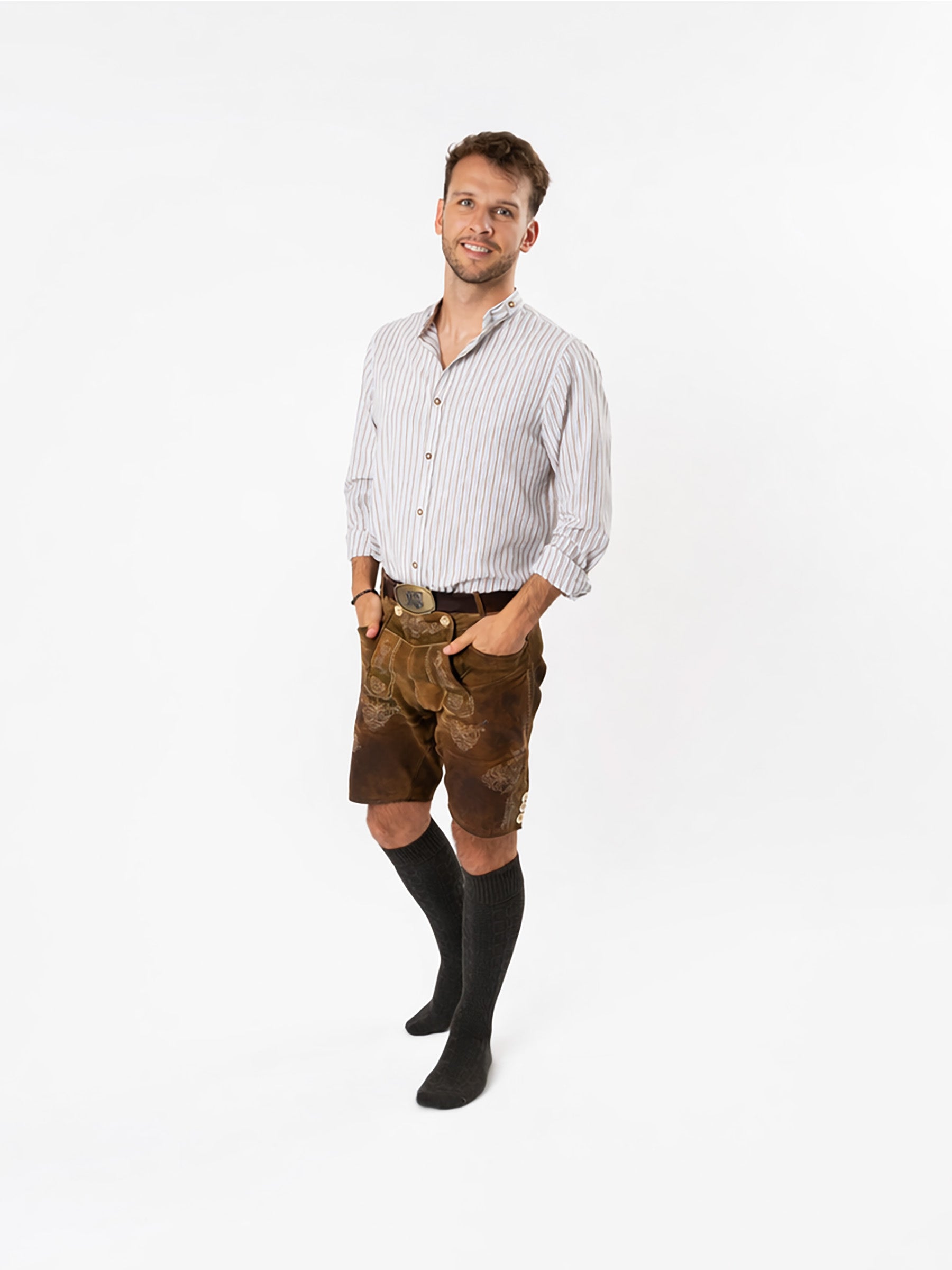 Trachtensocken mit Umschlag - Dunkelbraun - Outfitbild
